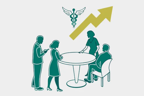 Four advisors collaborating at a round table, symbolizing SovDoc's expert roundup on orthopedic and post-surgical rehabilitation practice mergers and acquisitions, representing healthcare M&A consultation.